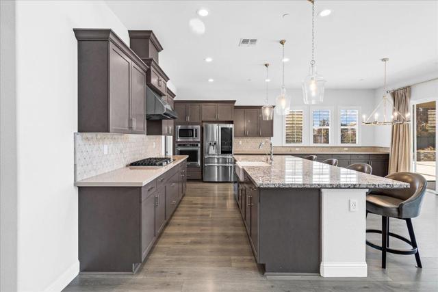 586 Braden Way, Marina CA: https://media.crmls.org/mediaz/0e00c1fb-7174-405d-90eb-1a07f282bdea.jpg
