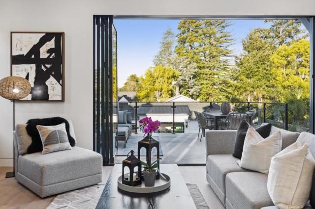 128 Elm Avenue, Burlingame CA: https://media.crmls.org/mediaz/0e010e0e-4ffe-41e7-b106-1f7b27b328a7.jpg