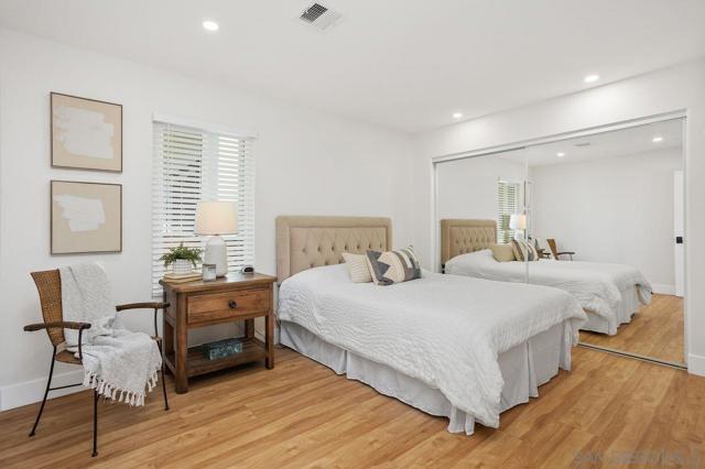 1717 Archer Street, San Diego CA: https://media.crmls.org/mediaz/0e01e870-515b-44df-a913-26f966bd1d17.jpg
