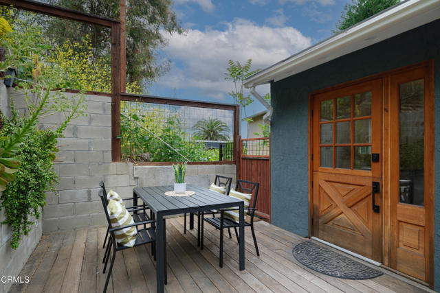 5345 Monterey Road, Los Angeles CA: https://media.crmls.org/mediaz/0e026815-81ce-4bf2-a0be-8ef1c25da754.jpg