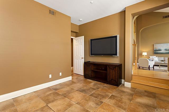 Image 12 of 62 For 3316 Wild Oak Lane
