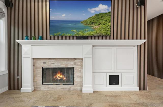 1217 BELLEFLOWER RD, Carlsbad CA: https://media.crmls.org/mediaz/0e036c69-8a39-4f59-a097-df70c019b57d.jpg