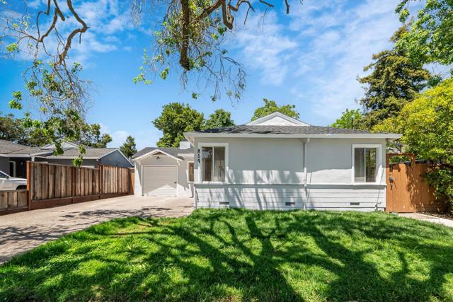859 14th Avenue, Menlo Park CA: https://media.crmls.org/mediaz/0e03ce3e-3269-42dd-a330-3bc956a2524a.jpg