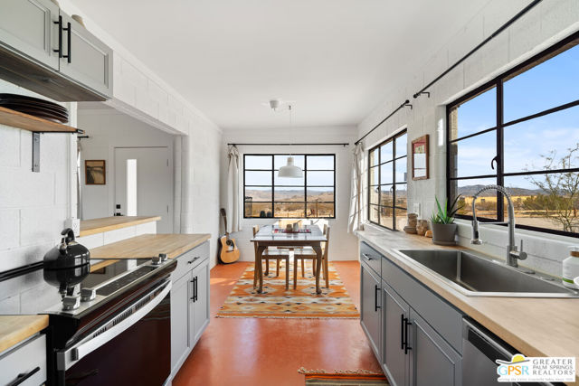 Image 3 of 48 For 52079 Ocotillo Road