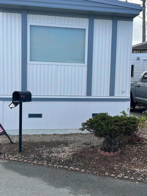 356 Reservation Road, Marina CA: https://media.crmls.org/mediaz/0e0408a3-9959-4cdf-8329-e48761c87d2c.jpg