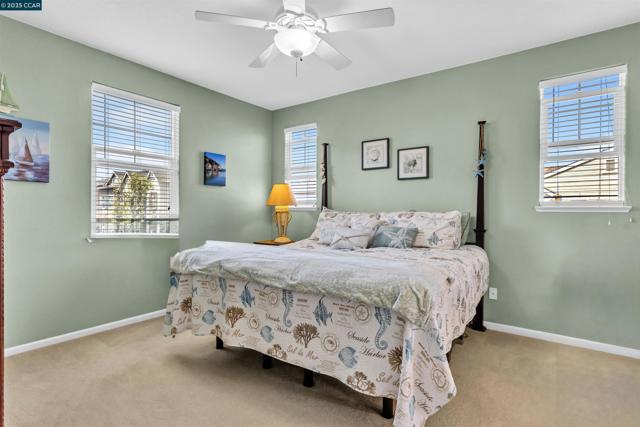 411 Summer Ln, Richmond CA: https://media.crmls.org/mediaz/0e04b3fa-99d0-4f6e-8688-084462f43ed1.jpg