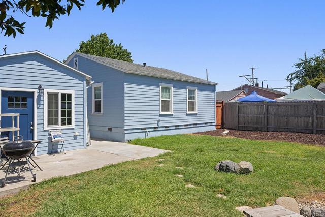 Detail Gallery Image 11 of 12 For 586 Del Mar, Chula Vista,  CA 91910 - 3 Beds | 2 Baths