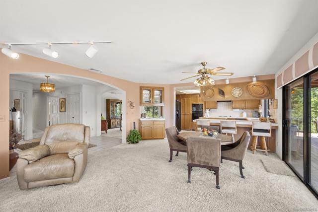 15519 Calistoga Dr., Ramona CA: https://media.crmls.org/mediaz/0e05edcb-0d29-4bda-bea3-fedf4fe064f6.jpg