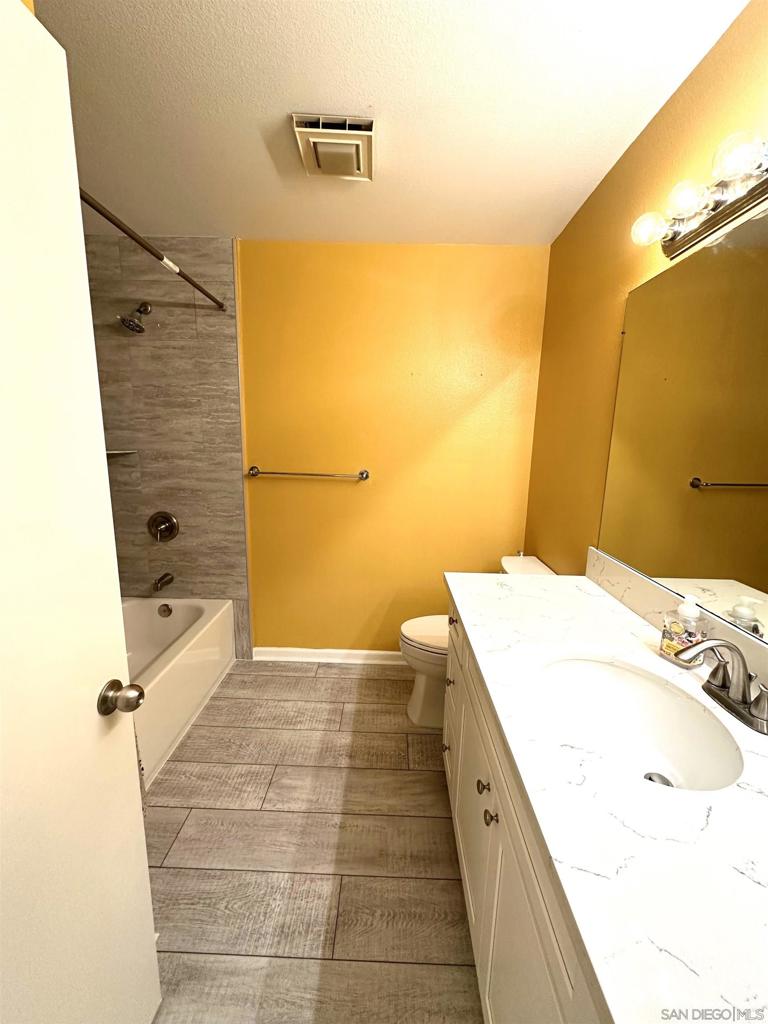 MLS #250034702SD img 21