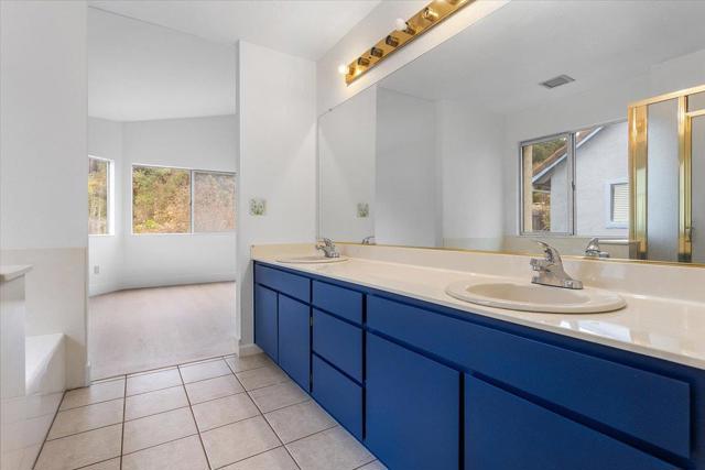 136 Olympic Drive, Vallejo CA: https://media.crmls.org/mediaz/0e0753d8-7518-4cb0-8897-91c9a446329d.jpg