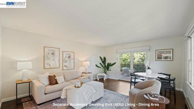 Image 42 of 60 For 5280 Sheridan Rd