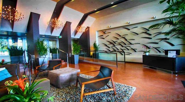 1431 Pacific Hwy, San Diego CA: https://media.crmls.org/mediaz/0e08f3d7-e9d3-4a55-982f-ae1bd79a0314.jpg