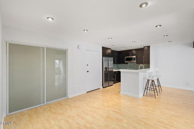 15155 Sherman Way, Van Nuys CA: https://media.crmls.org/mediaz/0e092acf-c91e-4c30-8e56-aa25fc7a1629.jpg