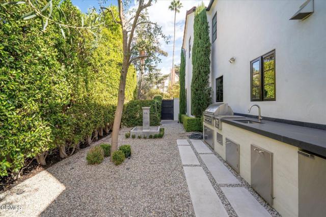 Detail Gallery Image 61 of 76 For 1329 Campbell St, Glendale,  CA 91207 - 4 Beds | 6 Baths