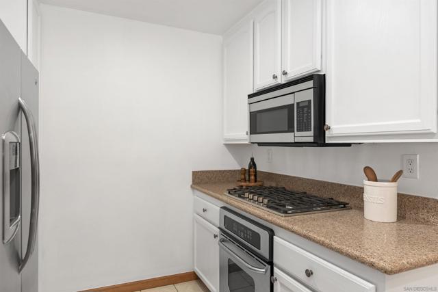 Image 14 of 40 For 474 Belle Vista Dr  192