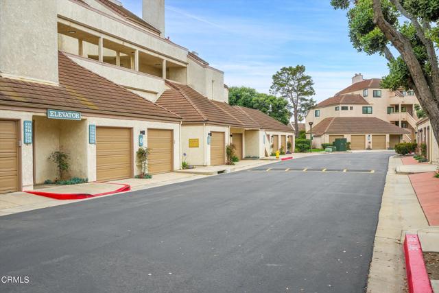 728 Island View Circle, Port Hueneme CA: https://media.crmls.org/mediaz/0e0b4042-e98a-437a-bc0d-69b059520833.jpg