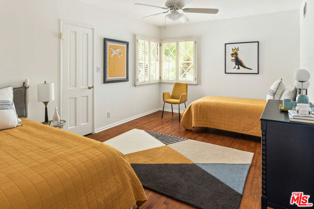 6020 S Corning Avenue, Los Angeles CA: https://media.crmls.org/mediaz/0e0d7b13-90f5-4dd0-bb12-268ea217c0ac.jpg