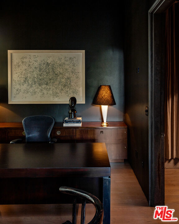 710 N Orlando Avenue, West Hollywood CA: https://media.crmls.org/mediaz/0e0e3df9-fae9-410a-9944-a3654c674f50.jpg