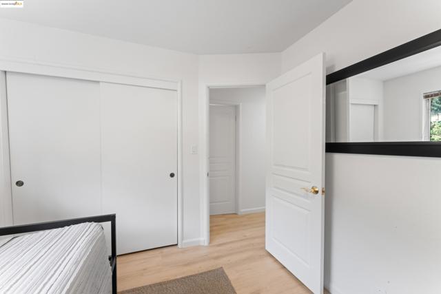 2305 Marlin Court, Pinole CA: https://media.crmls.org/mediaz/0e0f274a-c00c-4e66-921b-84e68b23e796.jpg