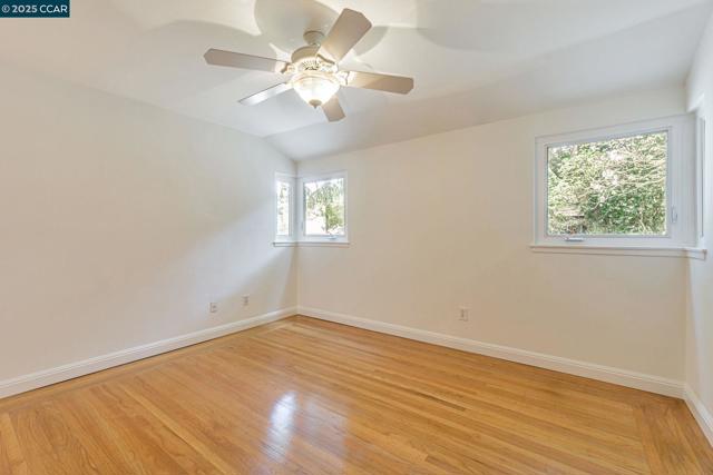 9 Wanda Way, Martinez CA: https://media.crmls.org/mediaz/0e1201a5-b593-4551-ac5b-d3518ecfeace.jpg