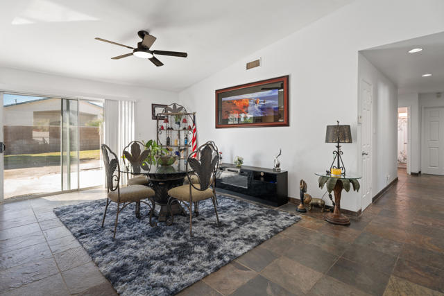 Image 16 of 35 For 68195 Espada Road
