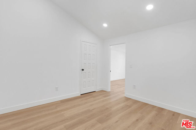8055 Bangor Avenue, Hesperia CA: https://media.crmls.org/mediaz/0e1478a0-0a13-4987-a3d4-b5a690c86cde.jpg