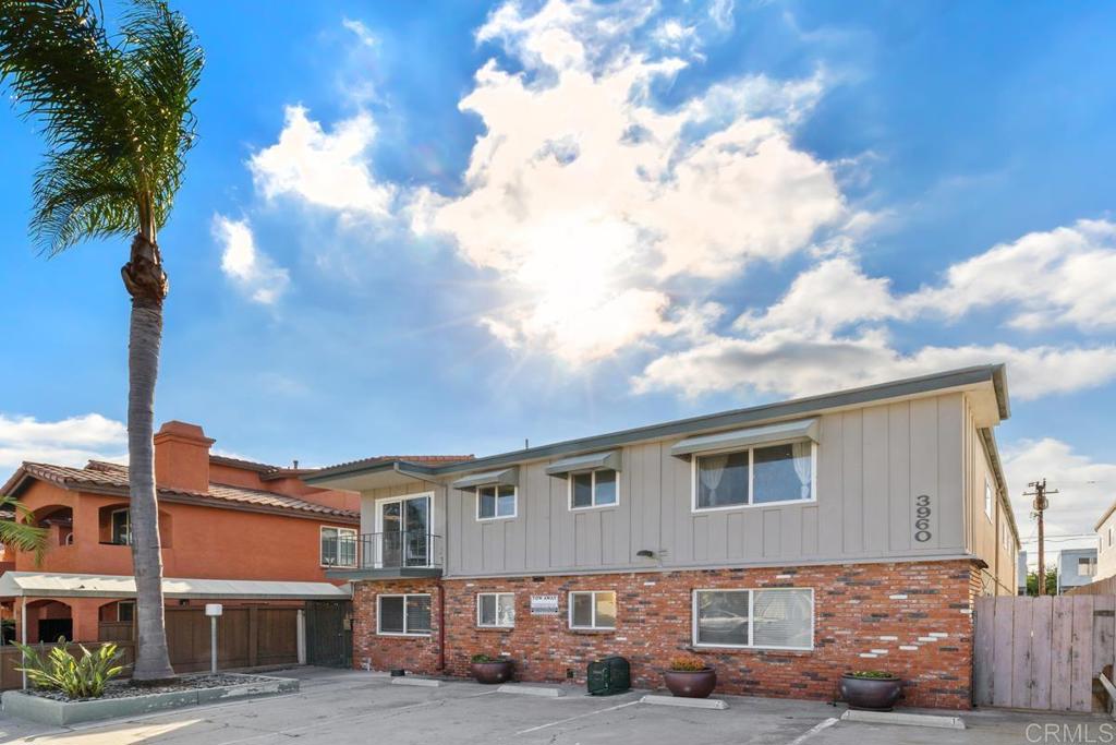 3960 Arizona Street #1