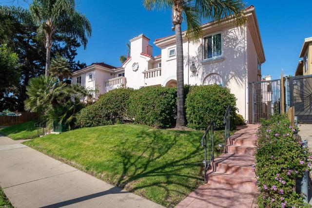 Image 2 of 36 For 1548 Thomas Ave  6