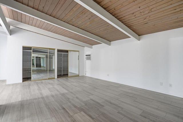 4985 Pacifica, San Diego CA: https://media.crmls.org/mediaz/0e1661a5-c892-42e3-a955-93d07cd97fa8.jpg