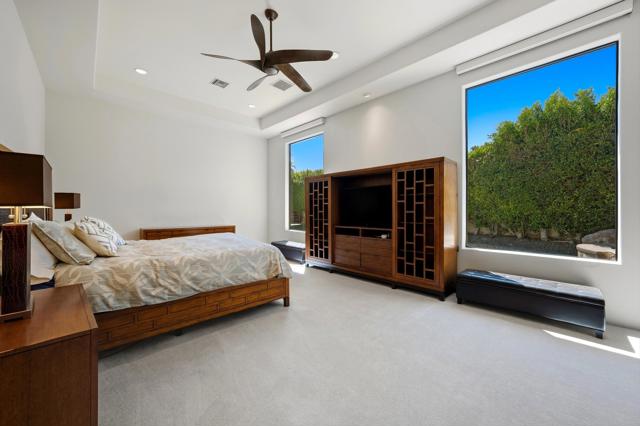 47200 Desert Lily Drive, Palm Desert, CA 92260