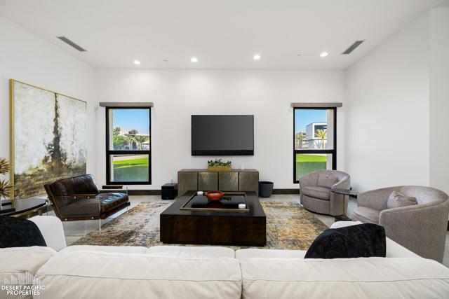 61126 Goodwood Dr, Thermal CA: https://media.crmls.org/mediaz/0e178885-7770-4c2d-99a7-8a1f1fe16198.jpg