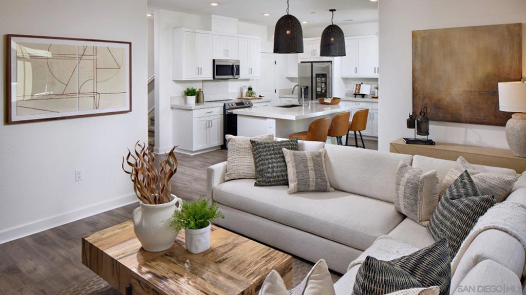 MLS #250029207SD image #5