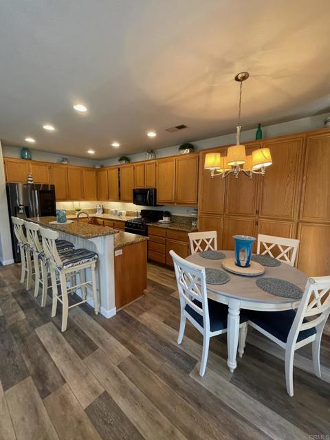 Detail Gallery Image 17 of 20 For 9417 Cherisse Ln, El Cajon,  CA 92021 - 4 Beds | 2 Baths