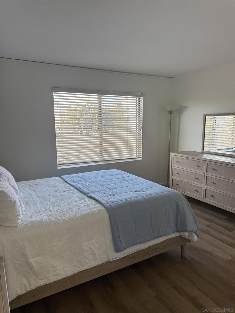 MLS #250043113SD image #7