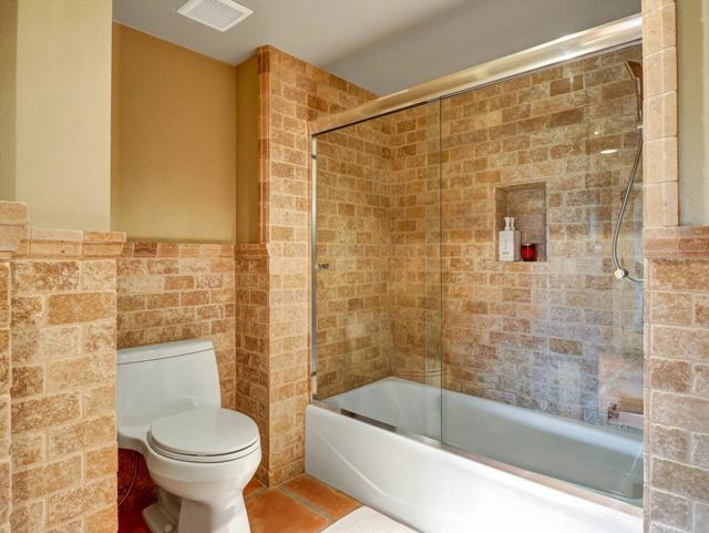 2001 E Camino Parocela, Palm Springs CA: https://media.crmls.org/mediaz/0e18a898-a8b3-4e01-9011-188951e29cec.jpg