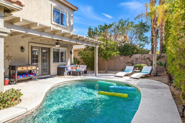 80055 Jasper Park Avenue, Indio CA: https://media.crmls.org/mediaz/0e18f28c-684c-4fd3-ba16-3edd8147d728.jpg