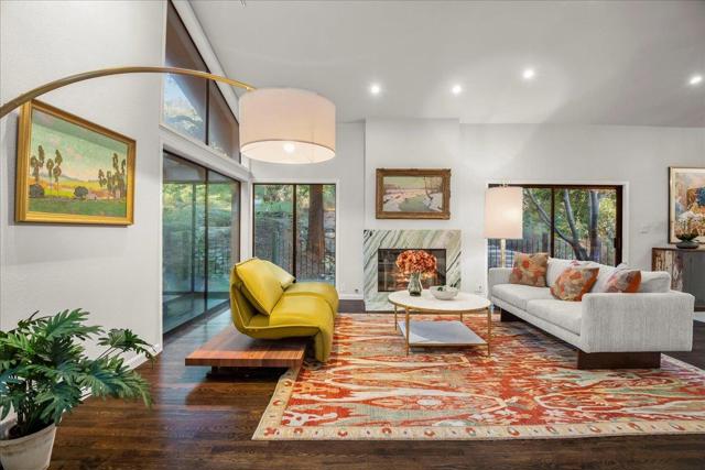 28140 Story Hill Lane, Los Altos Hills CA: https://media.crmls.org/mediaz/0e18fec5-9776-45a8-82ac-588237b5afe1.jpg
