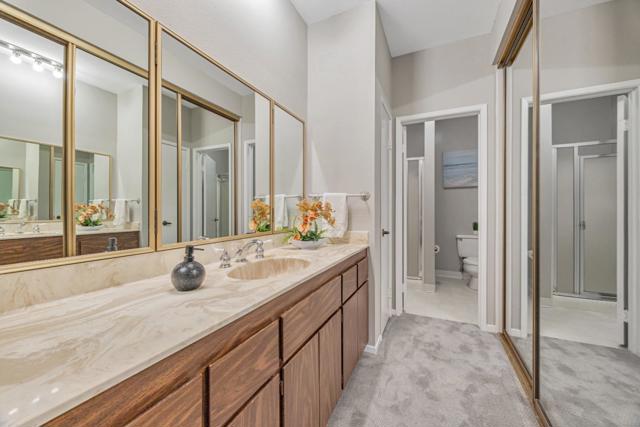 1427 Floribunda Avenue, Burlingame CA: https://media.crmls.org/mediaz/0e19d518-19ba-458d-ae24-256df81b8f11.jpg