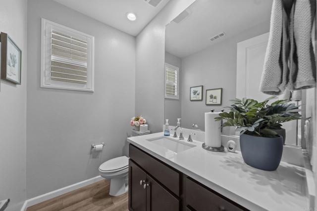 Detail Gallery Image 20 of 49 For 38589 Fairfield, Murrieta,  CA 92563 - 4 Beds | 4/1 Baths