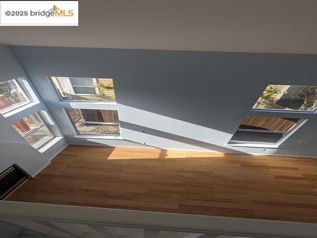 227 Clearpointe Dr, Vallejo CA: https://media.crmls.org/mediaz/0e1d6e91-94f4-4bc8-aabb-a73762e2ddee.jpg