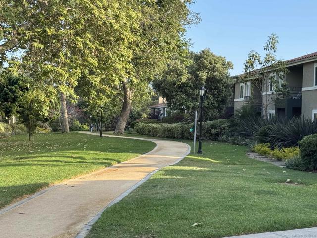 7425 Charmant Dr, San Diego CA: https://media.crmls.org/mediaz/0e1dca70-8a88-4355-8cb9-26870d220a63.jpg