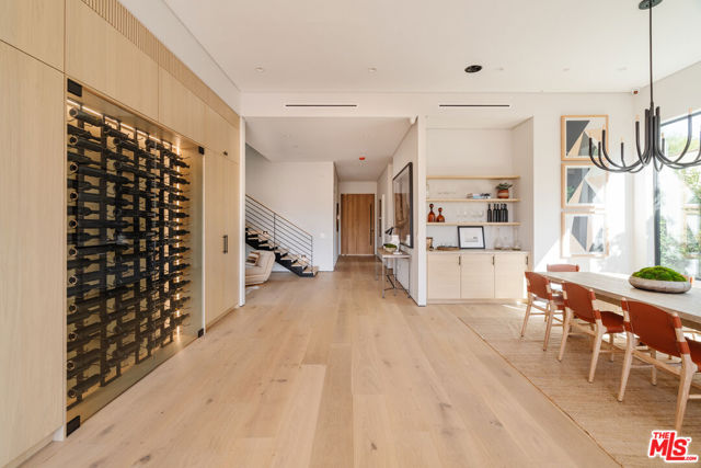 819 N Ogden Drive, Los Angeles CA: https://media.crmls.org/mediaz/0e1de708-9c71-4ff9-90d5-6efcb9f87782.jpg