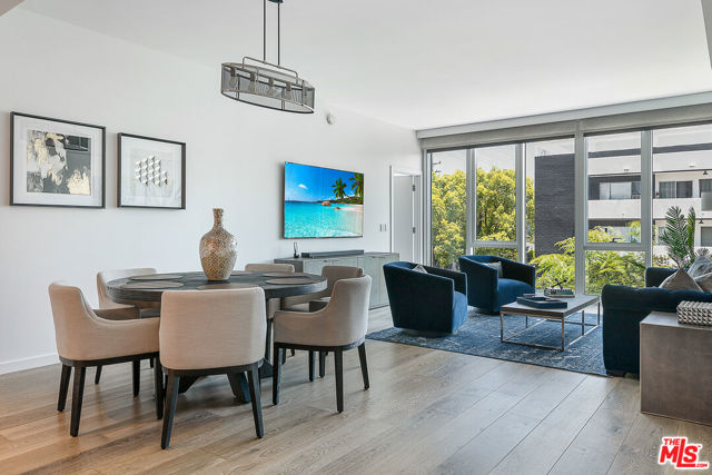 9000 W 3rd Street, Los Angeles CA: https://media.crmls.org/mediaz/0e1fbc9d-52c8-4bc5-84c6-49ed08f1eced.jpg