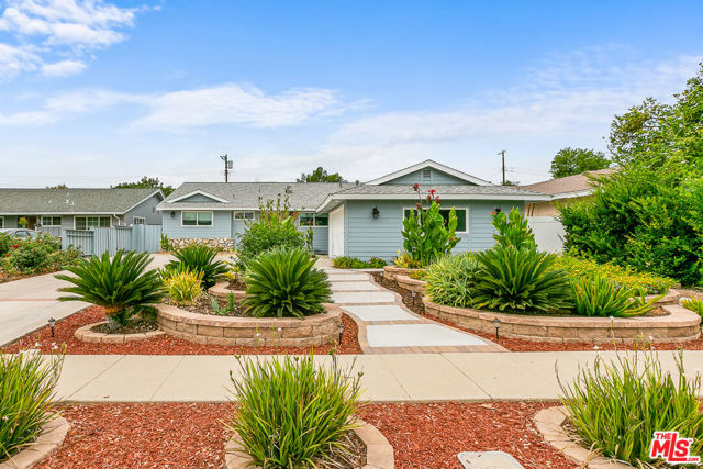 8541 Melvin Avenue photo 2