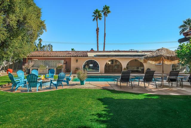 2525 N Farrell Drive, Palm Springs CA: https://media.crmls.org/mediaz/0e2041f8-b280-4379-963f-dc810fd6c7bb.jpg