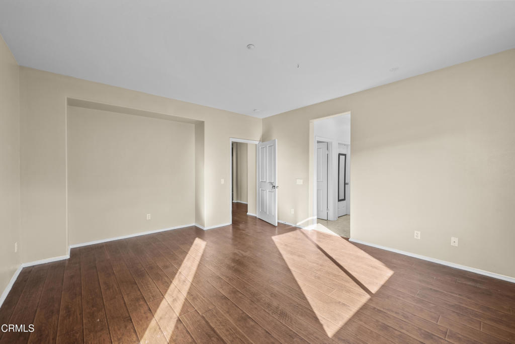 MLS #V1-33559 image #24