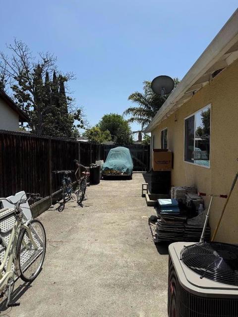 2937 Murtha Drive, San Jose CA: https://media.crmls.org/mediaz/0e20a76b-1ebc-4f45-b771-cedc3e6b95c1.jpg