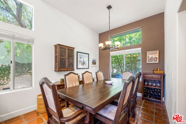 25547 Clemens Court, Stevenson Ranch CA: https://media.crmls.org/mediaz/0e2270ed-d954-4508-8294-f2ea6ad3db3a.jpg