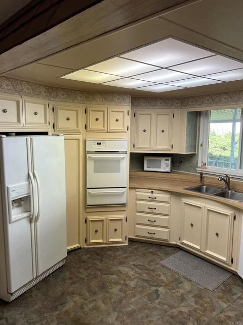 Detail Gallery Image 21 of 52 For 18218 Paradise Mountain Rd Space 83,  Valley Center,  CA 92082 - 2 Beds | 2 Baths