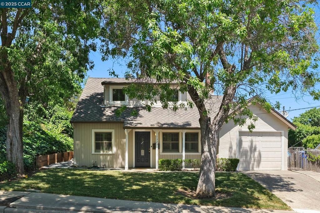 1325 Sherwood Dr
